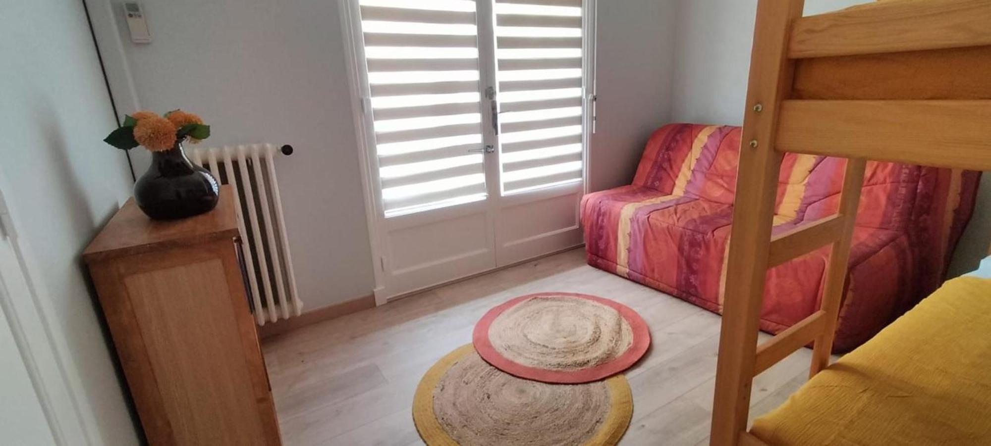 Apartamento T3 Spacious 60 M Near The Of